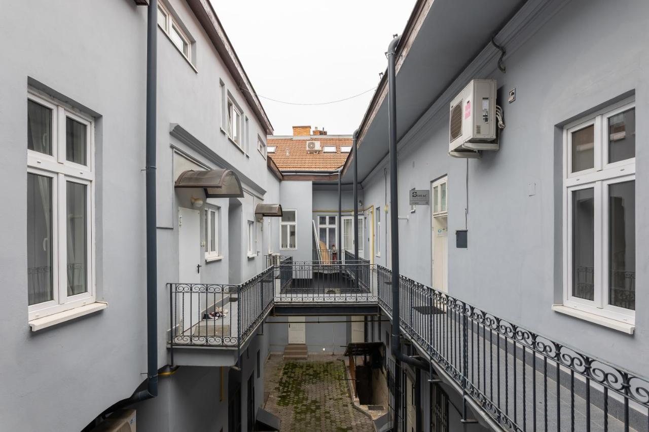 7Th Heaven, Kosice - Old Town Apartman Kültér fotó